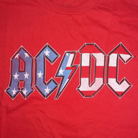 AC/DC USA Flag Logo T-Shirt M L XL Boys 8-20 NWT - Picture 2 of 2